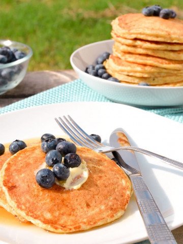 Fluffy Cottage Cheese Pancakes