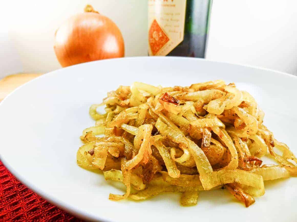 Caramelized-Onions-Whole-Made-Living-1160