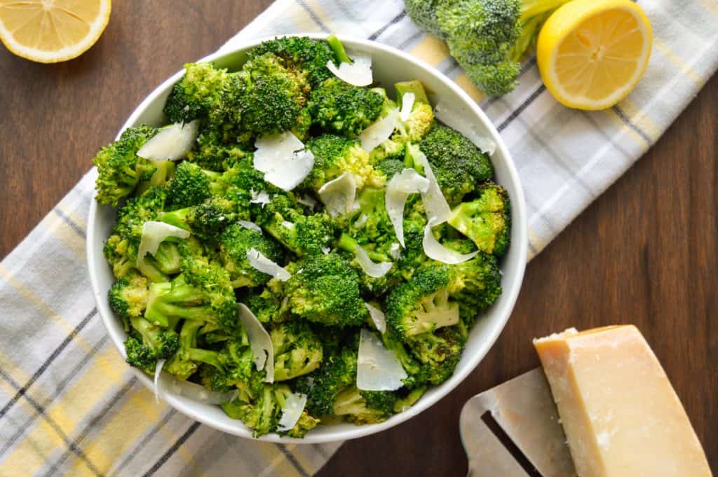 Air fryer roasted broccoli